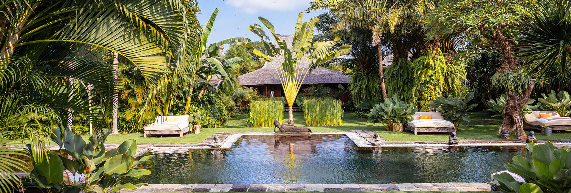 Villa Zelie - Magnificent pool and garden setting